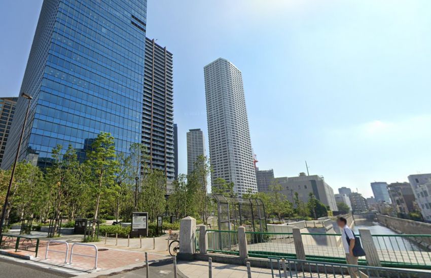 CITYTOWER新宿後方大片公園綠地